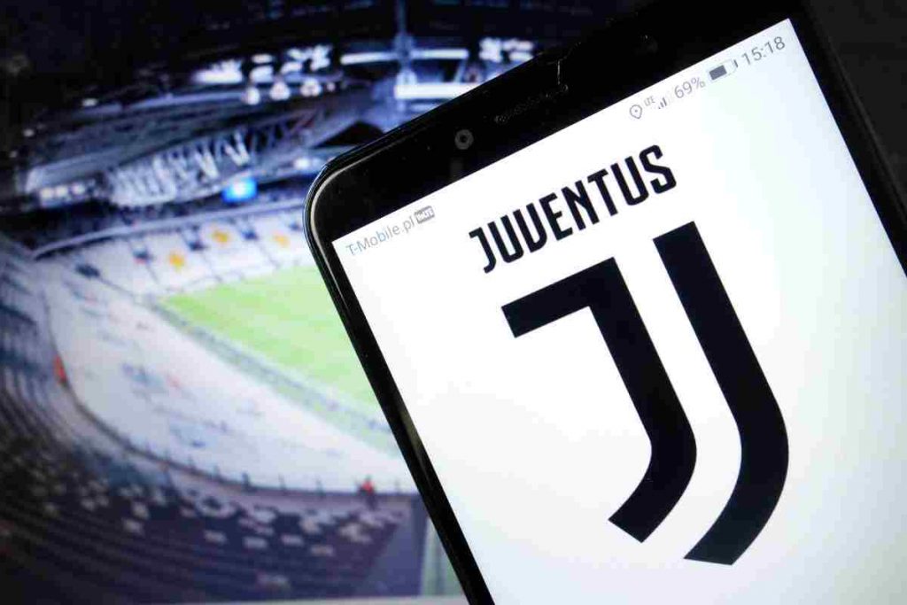 Disastro Juventus, gli azionisti possono chiedere il risarcimento danni subiti, il Codacons scende in campo e mette a disposizione il modulo da compilare e inviare. 