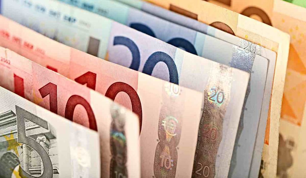 Reddito di Cittadinanza, cosa si può pagare: dettagli