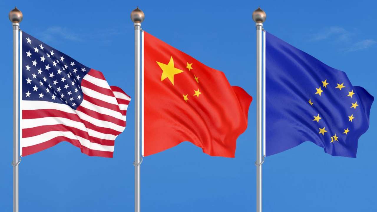 Bandiere Usa Cina Europa