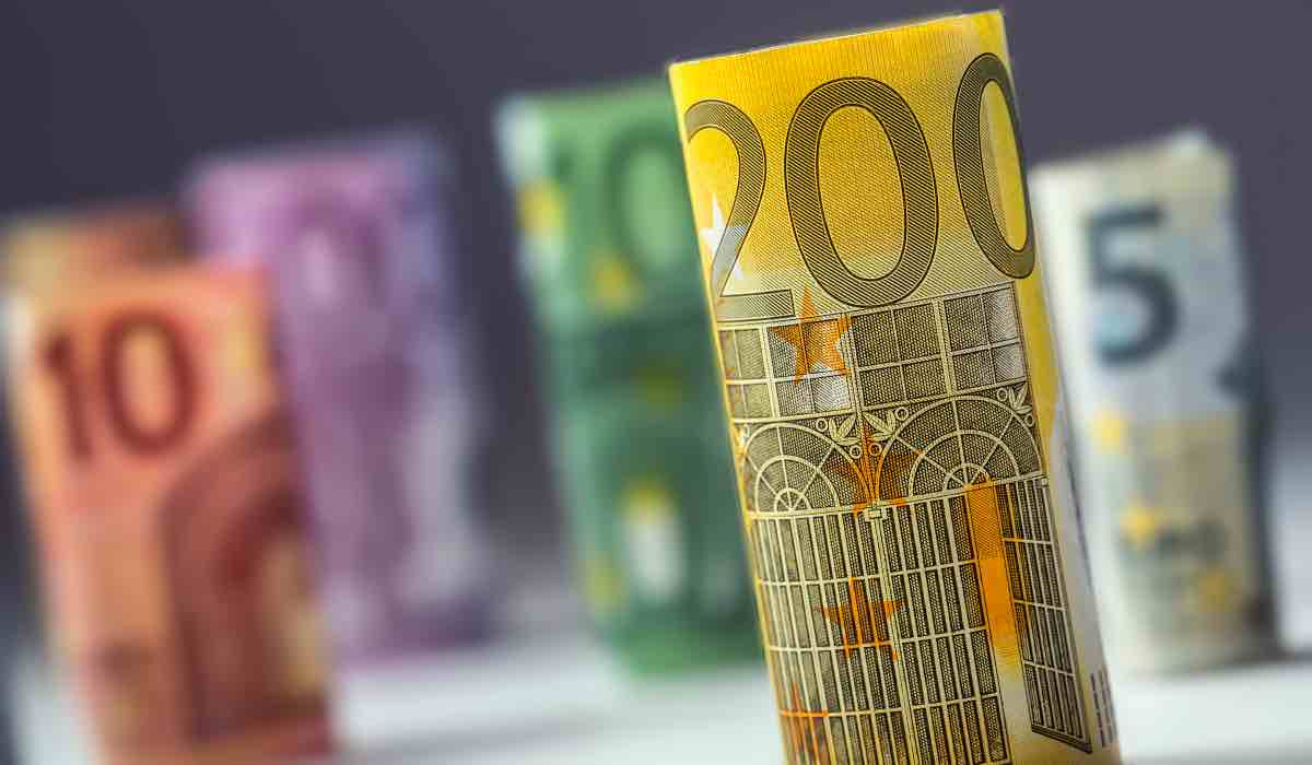 Bonus 200 euro, quando arriva e come verrà pagato a ogni categoria