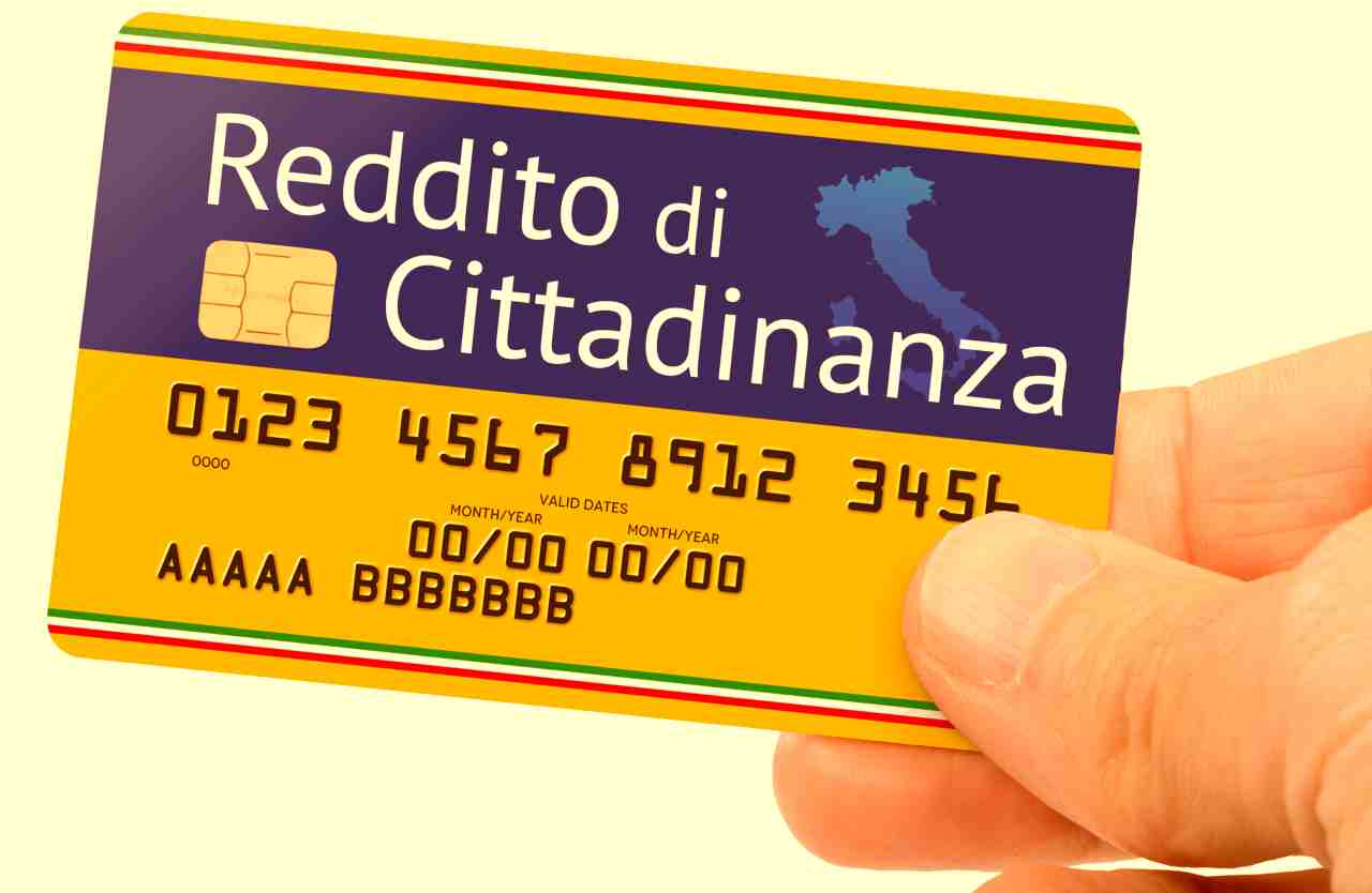 Carta del Reddito di cittadinanza, assurdo: ecco i prodotti che non si possono comprare