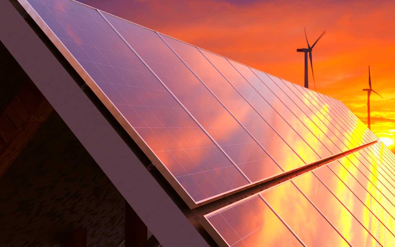 Rinnovabili, fotovoltaico e eolico: occhio a agevolazioni, finanziamenti