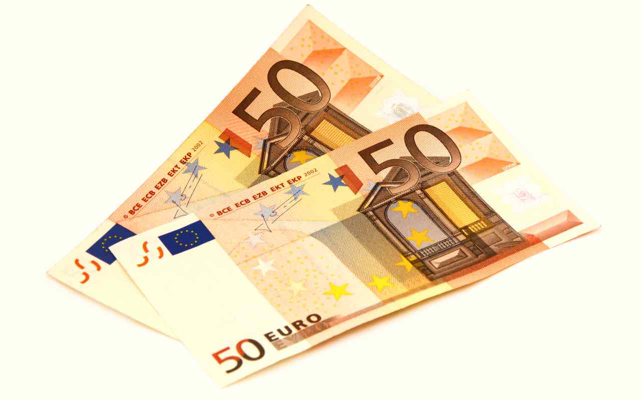 Pensionati, come funziona il bonus 200 euro: requisiti e cosa sapere
