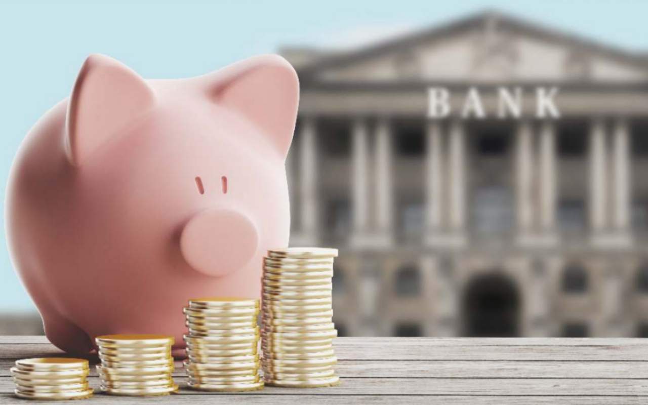 Quanti soldi si possono tenere in banca? Attenzione ai limiti, si