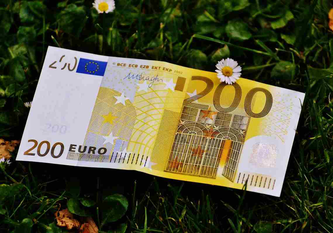 bonus 200 euro per APE sociale