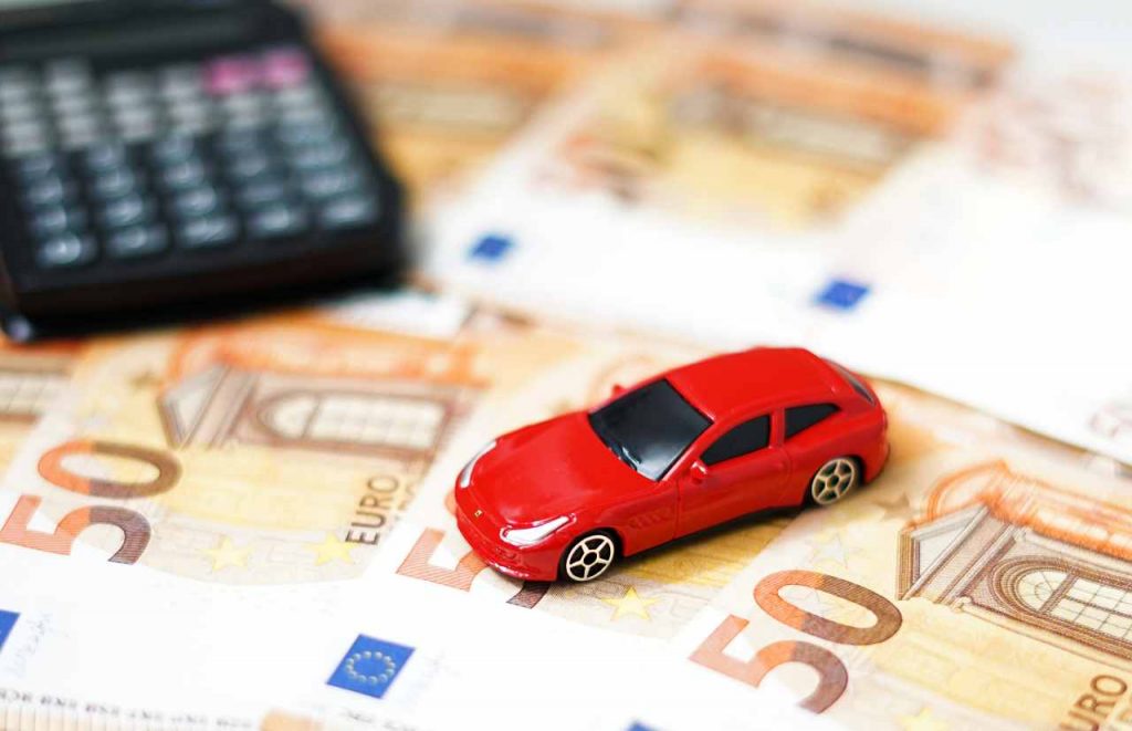 Bollo auto in scadenza come e dove pagarlo