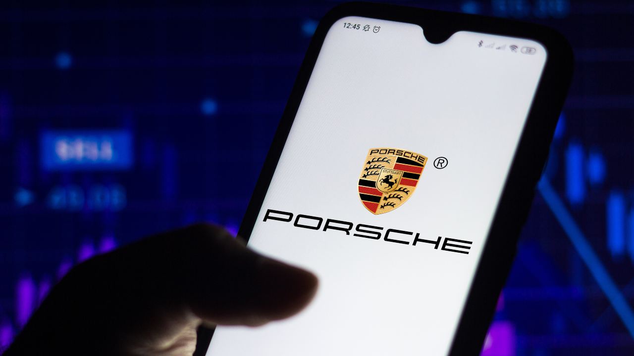 Porsche auto