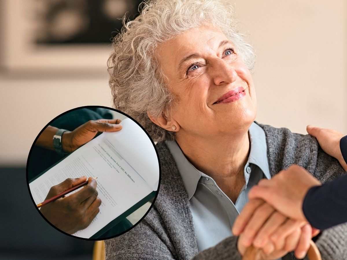 anziana guarda persona in faccia e tondo con mani che scrivono documento