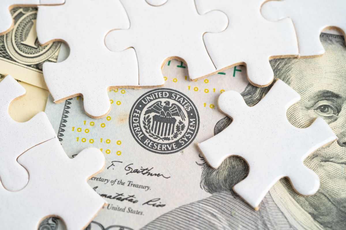 Puzzle e dollaro