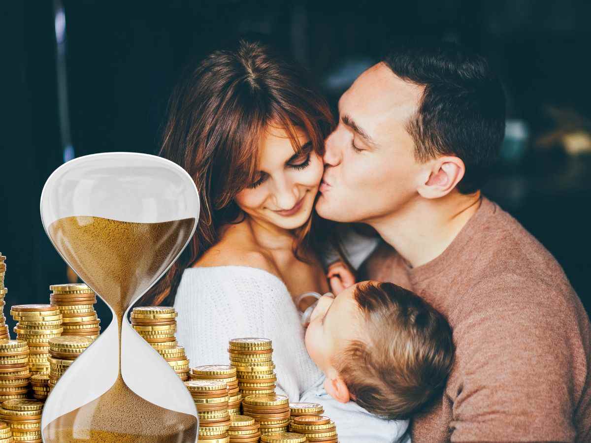 sfondo famiglia e clessidra con monete euro