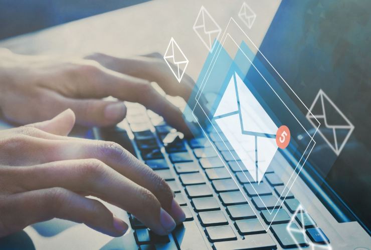 invio email