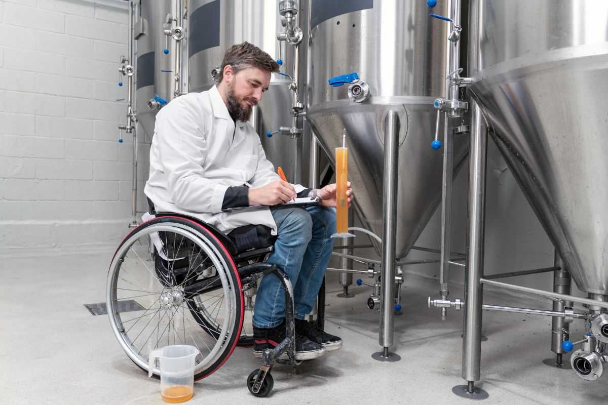 disabile mentre lavora
