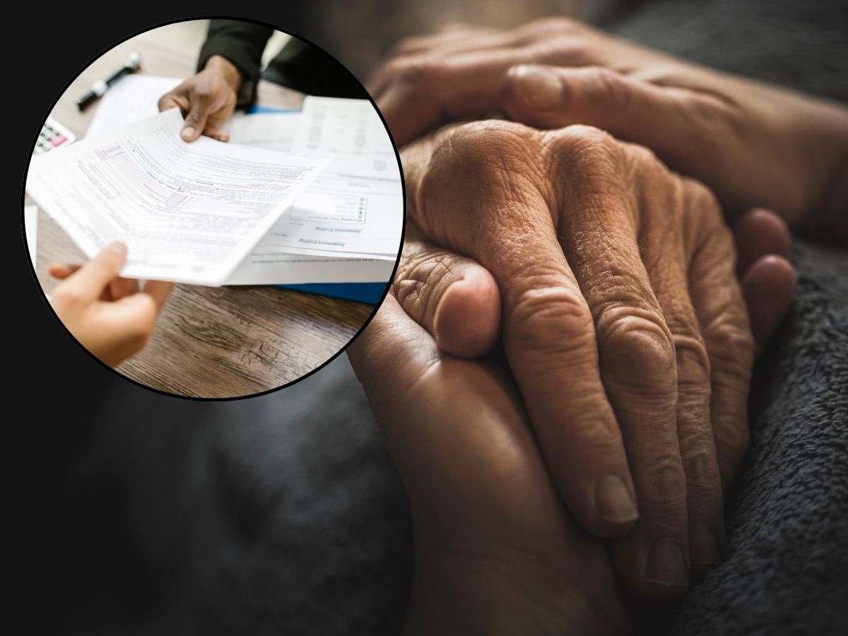 sfondo mani strette e tondo con scambio documenti